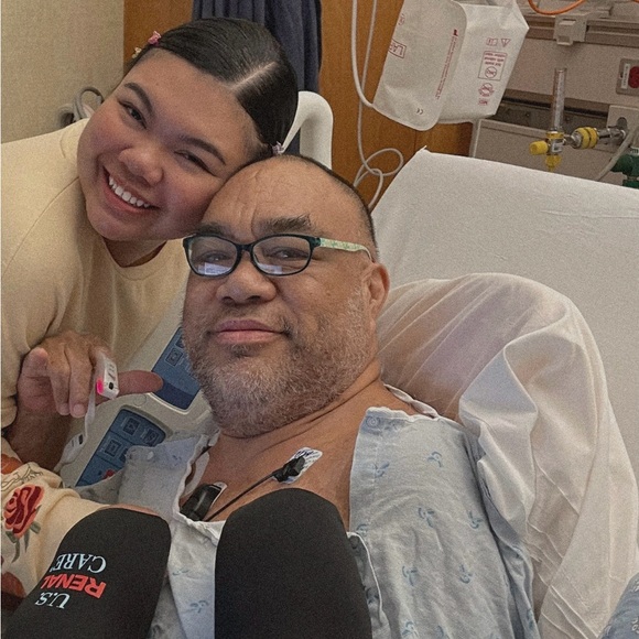 Meet your Posher, Breanna - Picture 2 of 13